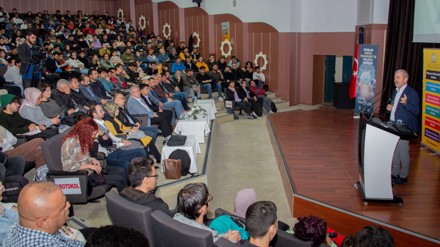 Selçuk Üniversitesinde girişimcilik anlatıldı